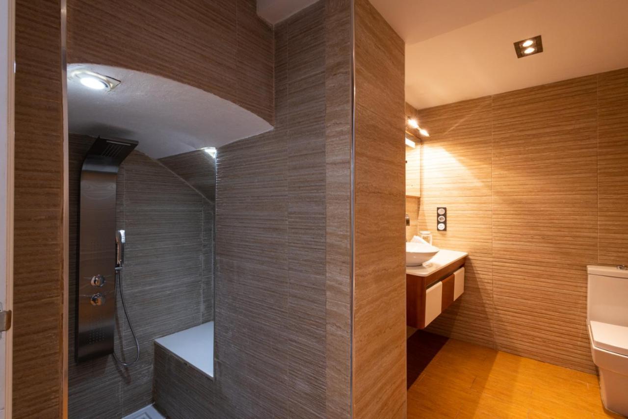 Florit Flats - The Old Town Apartment บาเลนเซีย ภายนอก รูปภาพ